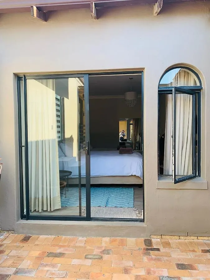 Stay At 11 On Gull Cape Town
