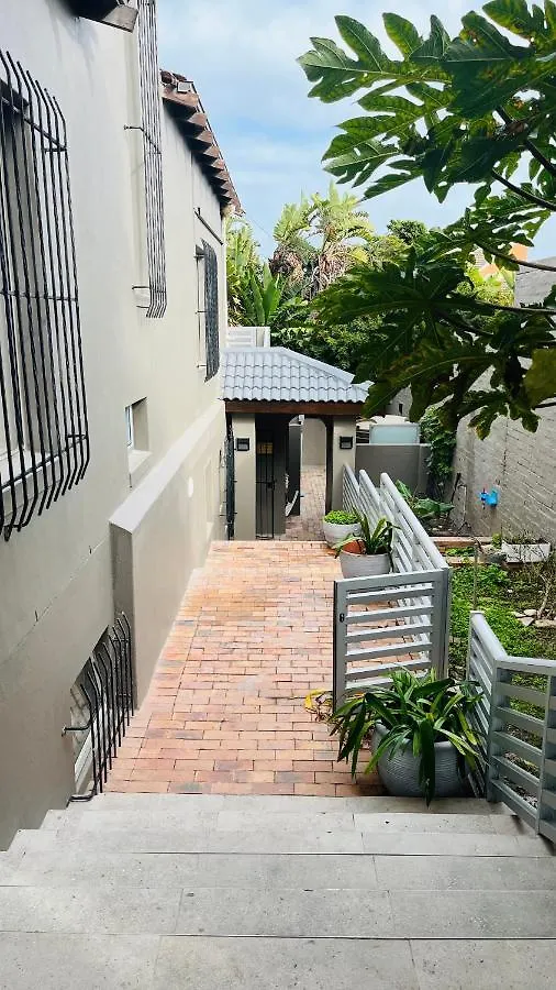 Guest house Stay At 11 On Gull Cape Town