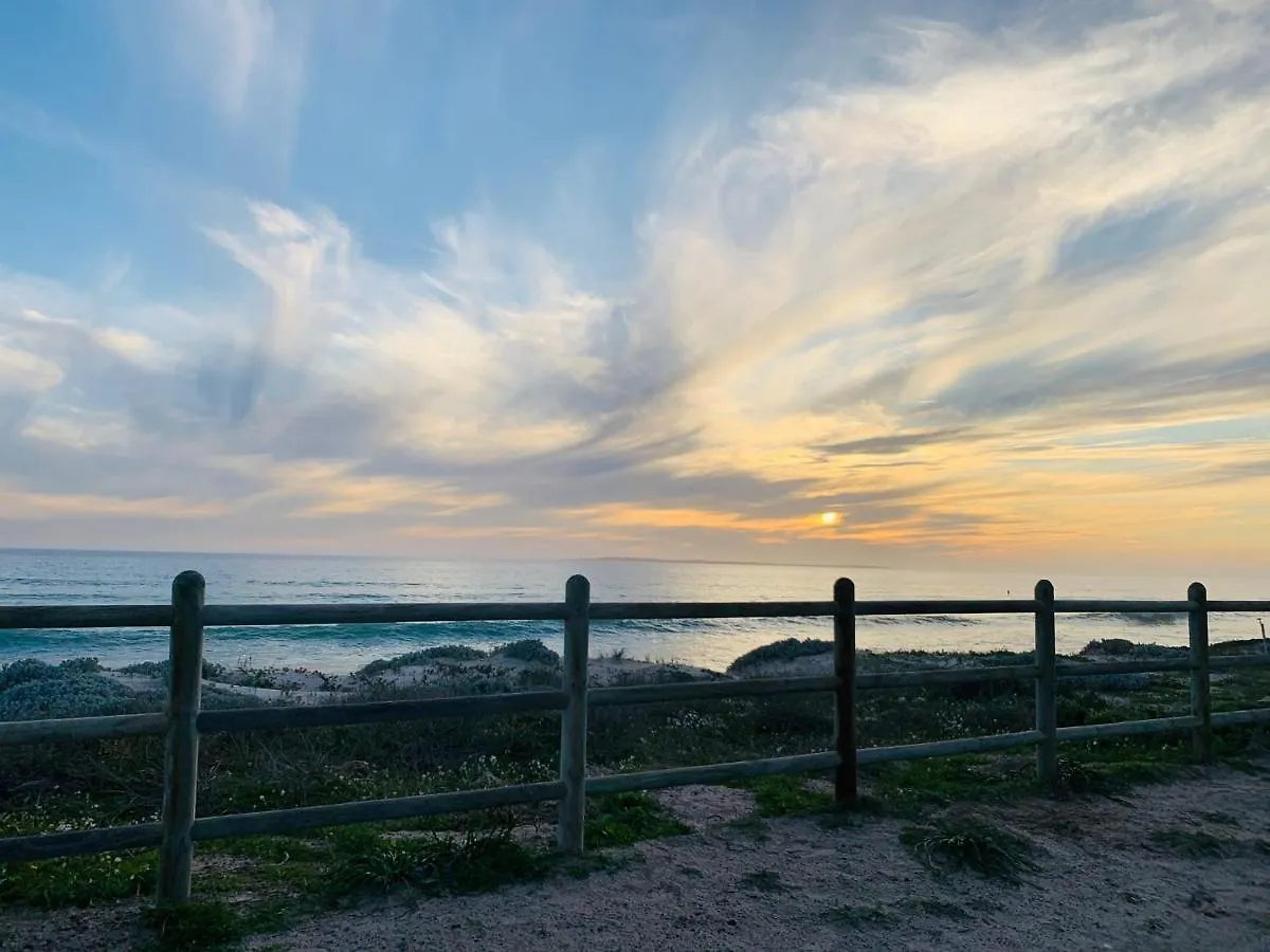 Stay At 11 On Gull Cape Town Guest house