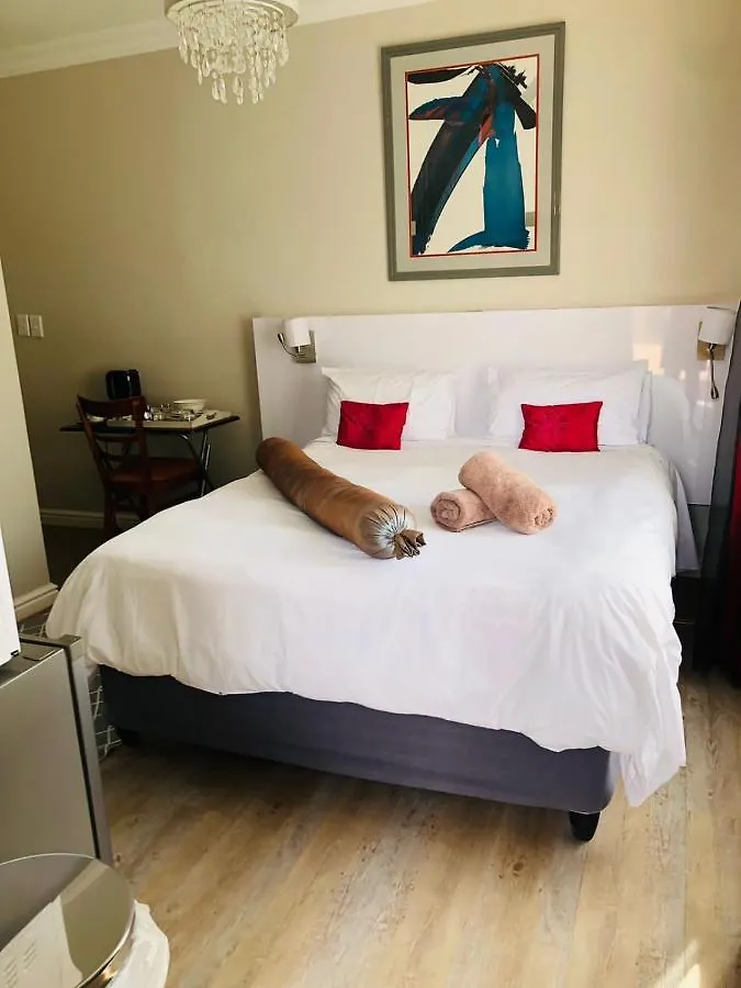 Stay At 11 On Gull Cape Town Guest house
